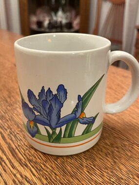 Vintage Blue Iris Coffee Cup Mug made in Japan 9 ounces